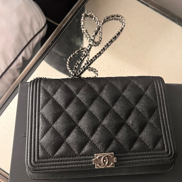 Mint Chanel boy on chain wallet in black with gunmetal chain - Picture 14 of 15